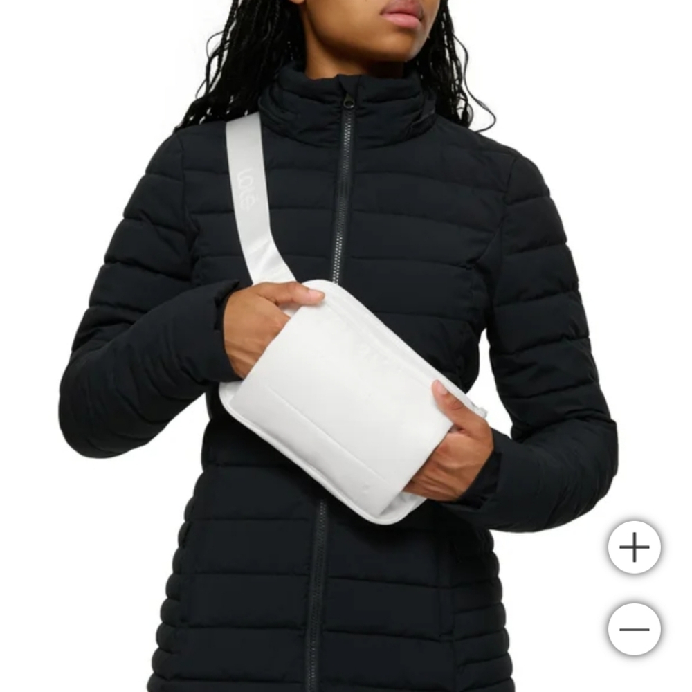 Lolë unisex handwarmer Belt Bag